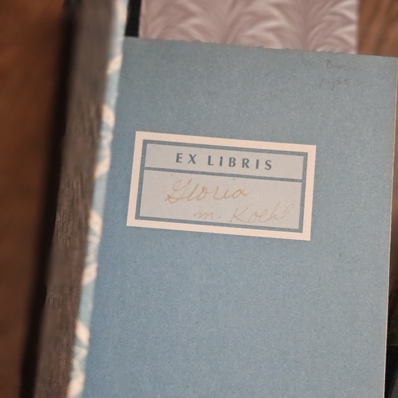 Set of 6 Vintage Reader's Digest Books - Picture 8 of 11